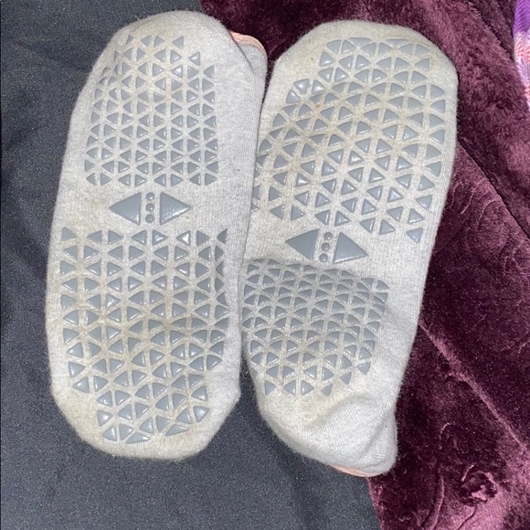 Grip socks for barre or Pilates - Picture 5 of 16